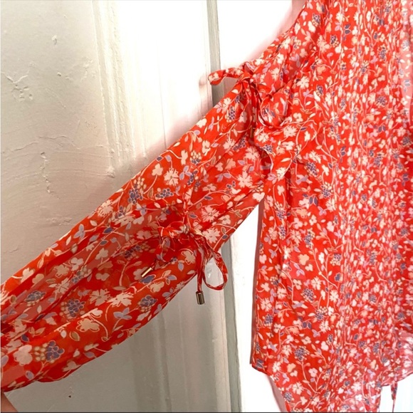 Veronica Beard 100% Silk Floral Cold Shoulder Blouse Red Tie Bow Sleeves - Picture 8 of 11